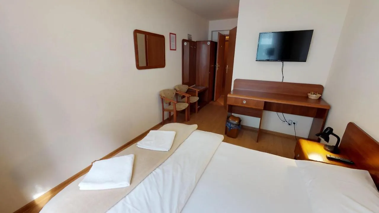 Motel Noclegi Czarna Perla Krakow